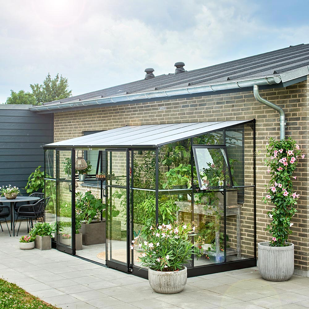 Växthus mot vägg Qube Väggväxthus 4,7 m² - 7,1 m² Nej, 7,1 m²